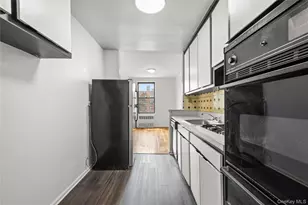 599 E 7th St, Brooklyn, NY 11218 - Photo 11