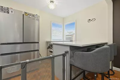 105 N Montague Street, Valley Stream, NY 11580 - Photo 9