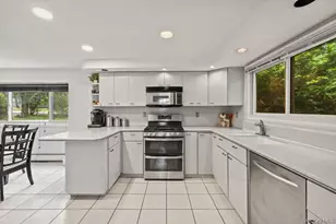 11 Buena Vista Rd, Suffern, NY 10901 - Photo 17