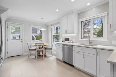 52 Wendt Avenue, Larchmont, NY 10538 - Photo 9