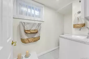 20 Law St, Valley Stream, NY 11580 - Photo 23