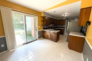 2898 Springhurst St, Yorktown Heights, NY 10598 - Photo 11