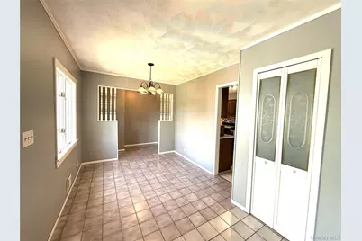 2898 Springhurst Street, Yorktown Heights, NY 10598 - Photo 5