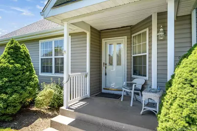 174 Adele Court, Riverhead, NY 11901 - Photo 7