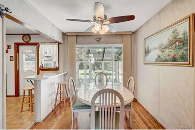 955 Cedar Court, Franklin Square, NY 11010 - Photo 7