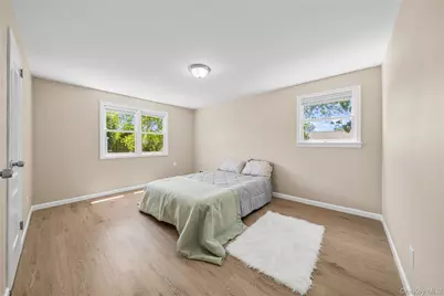 26 Bellwood Avenue, South Setauket, NY 11720 - Photo 19