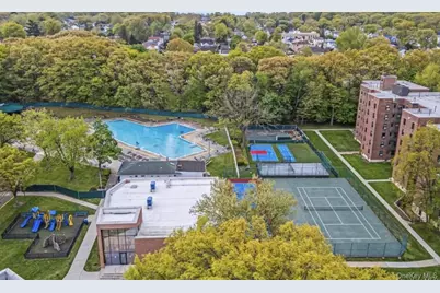 [Address not provided], Oakland Gardens, NY 11364 - Photo 9