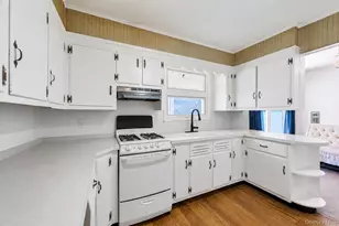 2815 Eagle Ave, Medford, NY 11763 - Photo 19