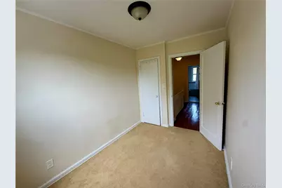 19323 Station Road, Flushing, NY 11358 - Photo 15