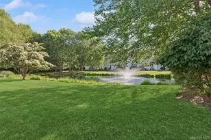 42 Blueberry Common, Riverhead, NY 11901 - Photo 7