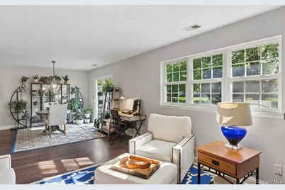 42 Blueberry Common, Riverhead, NY 11901 - Photo 11