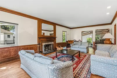 36 Strathmore Road, Great Neck, NY 11023 - Photo 5