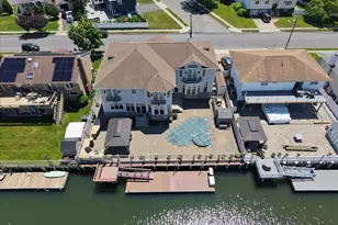 3510 Riverside Dr, Oceanside, NY 11572 - Photo 37