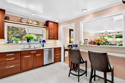 20 Fox Ridge #333, Roslyn, NY 11576 - Photo 5