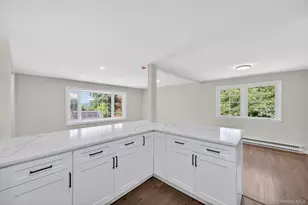 20 Muscoot Rd W, Mahopac, NY 10541 - Photo 11