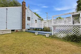 163 Islip Blvd, Islip Terrace, NY 11752 - Photo 23