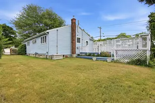 163 Islip Blvd, Islip Terrace, NY 11752 - Photo 21