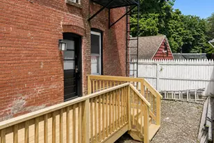 32 N Bridge St, Poughkeepsie, NY 12601 - Photo 19