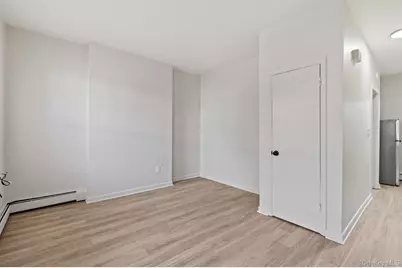 32 N Bridge Street, Poughkeepsie, NY 12601 - Photo 5