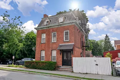 32 N Bridge Street, Poughkeepsie, NY 12601 - Photo 1