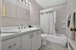 31 Irene Ln E, Plainview, NY 11803 - Photo 23