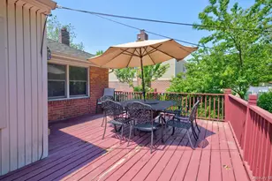 31 Irene Ln E, Plainview, NY 11803 - Photo 41