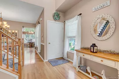 168 Kettles Lane, Medford, NY 11763 - Photo 7