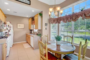 168 Kettles Ln, Medford, NY 11763 - Photo 15