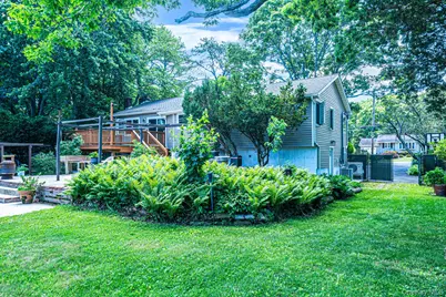 7 Somerset Street, Centereach, NY 11720 - Photo 25