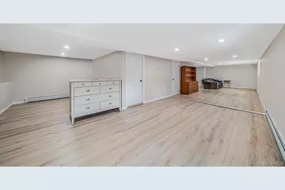 7 Somerset Street, Centereach, NY 11720 - Photo 17