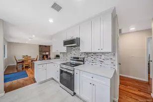 7 Somerset St, Centereach, NY 11720 - Photo 7