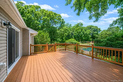 7 Somerset Street, Centereach, NY 11720 - Photo 23
