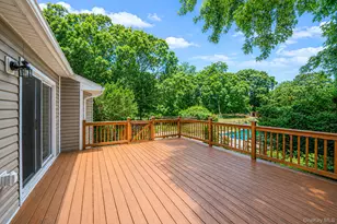7 Somerset St, Centereach, NY 11720 - Photo 23