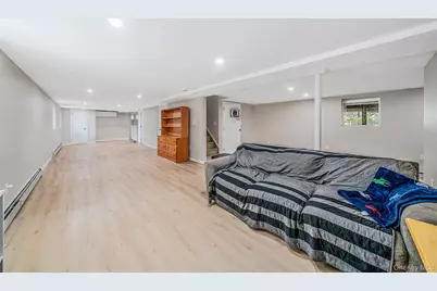 7 Somerset Street, Centereach, NY 11720 - Photo 15