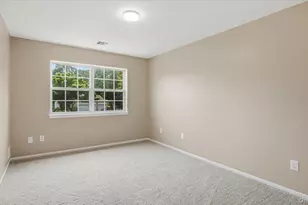 16 English Ivy Ln, Lake Grove, NY 11755 - Photo 25