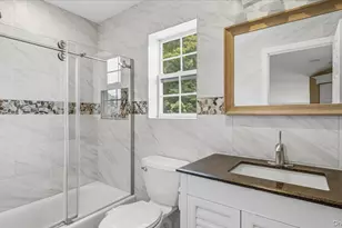 16 English Ivy Ln, Lake Grove, NY 11755 - Photo 27