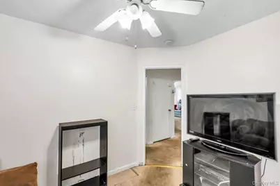 112 Foster Boulevard, Babylon, NY 11702 - Photo 9
