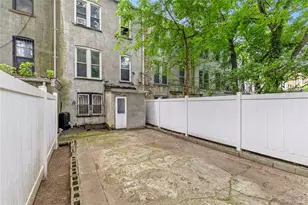 695 Park Pl, Brooklyn, NY 11216 - Photo 5