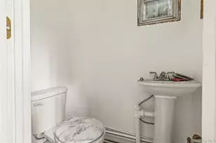 695 Park Pl, Brooklyn, NY 11216 - Photo 11