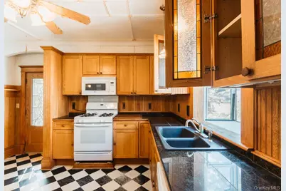 54 Linderman Avenue, Kingston, NY 12401 - Photo 23