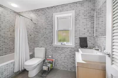 10 Ashton Road, Yonkers, NY 10705 - Photo 17