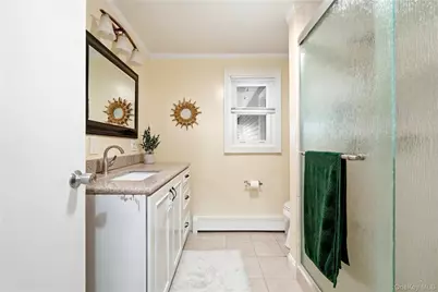 39 Church Street, Central Islip, NY 11722 - Photo 17