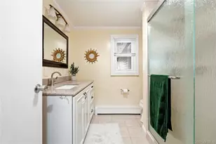 39 Church St, Central Islip, NY 11722 - Photo 17