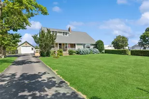 10415 Oregon Rd, Cutchogue, NY 11935 - Photo 3