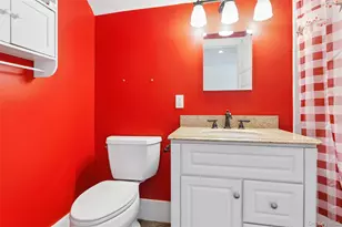 10415 Oregon Rd, Cutchogue, NY 11935 - Photo 19