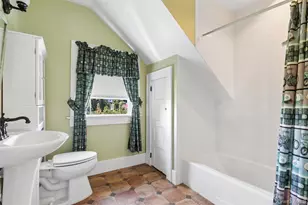 10415 Oregon Rd, Cutchogue, NY 11935 - Photo 21