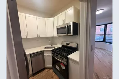 102-39 66th Avenue #1, Forest Hills, NY 11375 - Photo 3
