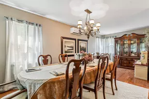 75 Hale Rd, North Babylon, NY 11703 - Photo 13