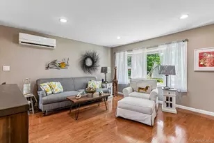 75 Hale Rd, North Babylon, NY 11703 - Photo 7