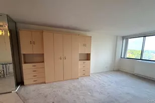 1 Bay Club Dr, Bayside, NY 11360 - Photo 7
